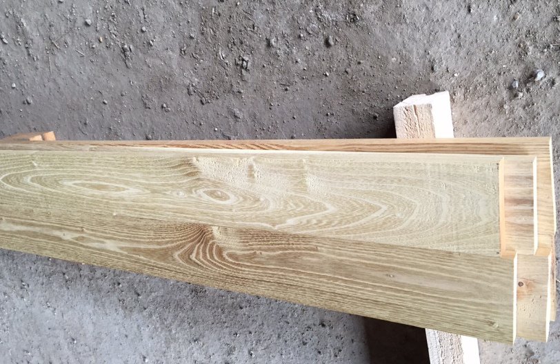 Planches robinier fabrique a bois