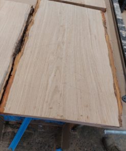 Planche de bois brut avec écorce pour table ou plateau-minimum10 qtés